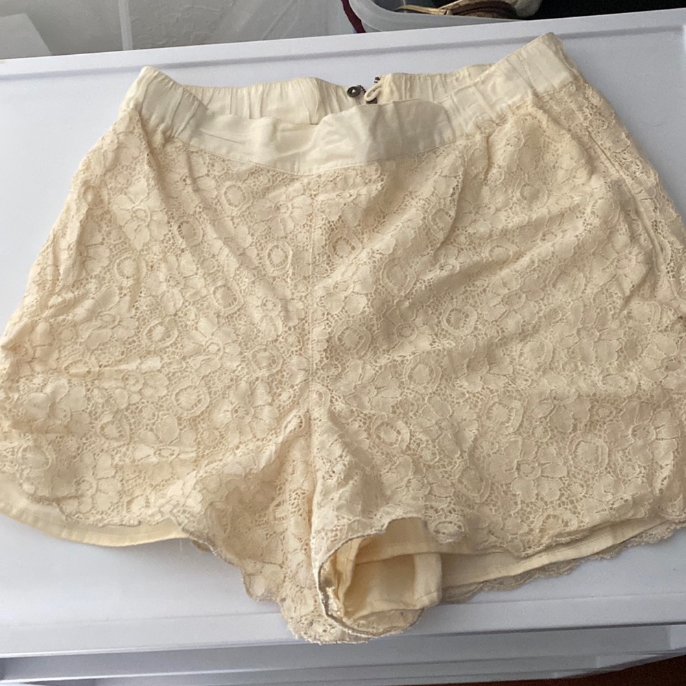 Lace shorts